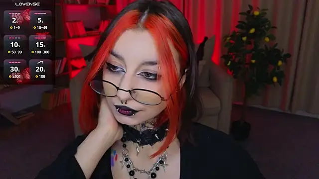 Mistress  Marcelline online show from May 27, 2026, 1:57 am