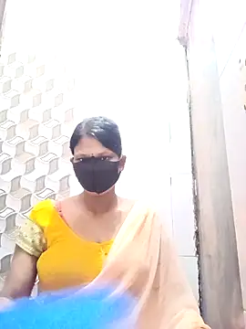 Snapshot of varnika chatting on September 11, 2025, 9:31 am varnika online show from September 11, 2025, 9:31 am