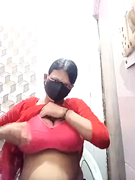 Snapshot of varnika chatting on September 22, 2025, 9:44 am varnika online show from September 22, 2025, 9:44 am