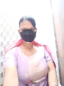 Snapshot of varnika chatting on December 22, 2025, 2:36 pm varnika online show from December 22, 2025, 2:36 pm