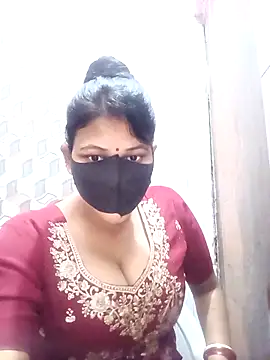 Snapshot of varnika chatting on February 21, 2026, 11:00 am varnika online show from February 21, 2026, 11:00 am