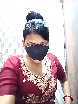 Snapshot of varnika chatting on February 22, 2026, 8:46 am varnika online show from February 22, 2026, 8:46 am