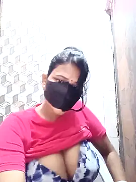 Snapshot of varnika chatting on March 14, 2026, 8:53 am varnika online show from March 14, 2026, 8:53 am