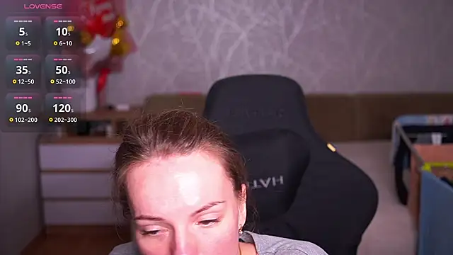 Vanille Mystery online show from October 21, 2025, 4:51 pm