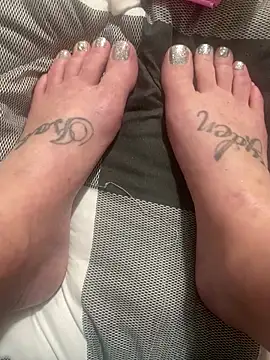 Snapshot of kmaddycakes1 chatting on February 26, 2026, 9:30 am kmaddycakes1 online show from February 26, 2026, 9:30 am