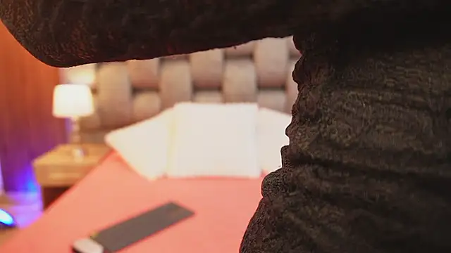 Snapshot of More_Hott chatting on January 17, 2026, 6:55 pm More Hott online show from January 17, 2026, 6:55 pm