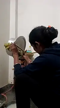 Guriya0076 online show from December 1, 2025, 3:22 am