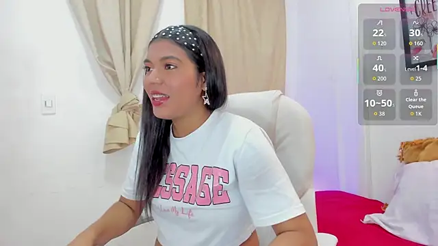 Snapshot of andrea_sanchezz chatting on November 20, 2025, 7:13 pm andrea sanchezz online show from November 20, 2025, 7:13 pm