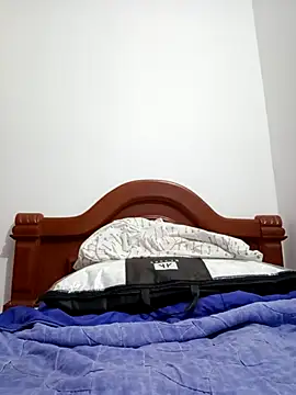 Snapshot of GaaraDiaz chatting on November 16, 2025, 5:13 am GaaraDiaz online show from November 16, 2025, 5:13 am