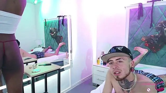 Snapshot of Asha_zuri_and_adam chatting on November 4, 2025, 12:48 pm Asha zuri and adam online show from November 4, 2025, 12:48 pm