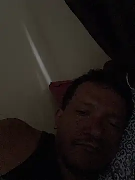 Snapshot of PIROCAGG21 chatting on January 14, 2026, 9:37 am PIROCAGG21 online show from January 14, 2026, 9:37 am