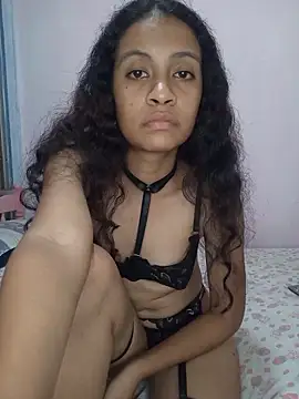 Snapshot of kitty46hot chatting on February 13, 2026, 4:30 am kitty46hot online show from February 13, 2026, 4:30 am