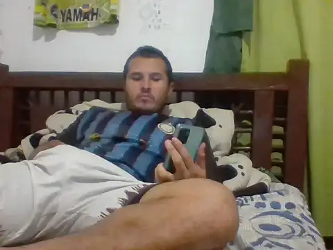 Snapshot of santiii___12 chatting on January 16, 2026, 1:53 am santiii 12 online show from January 16, 2026, 1:53 am