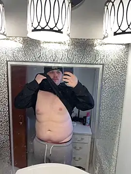 Snapshot of Bigboyballen chatting on February 13, 2026, 9:11 pm Bigboyballen online show from February 13, 2026, 9:11 pm