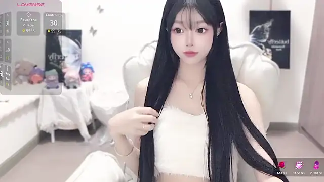 Snapshot of -EEBABY chatting on December 15, 2025, 2:10 pm -EEBABY online show from December 15, 2025, 2:10 pm