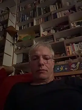 Snapshot of SexyLeon8 chatting on March 8, 2026, 8:34 pm SexyLeon8 online show from March 8, 2026, 8:34 pm