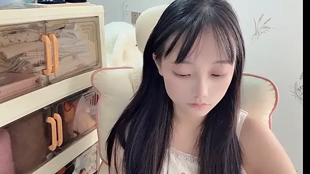 puppy-999 online show from September 30, 2025, 2:00 pm