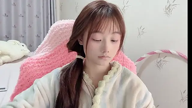 Snapshot of puppy-999 chatting on December 19, 2025, 11:50 am puppy-999 online show from December 19, 2025, 11:50 am