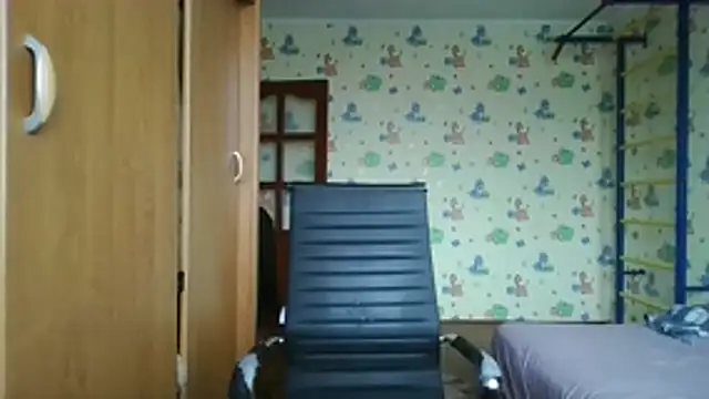 chiraq1945 online show from December 4, 2025, 7:17 am