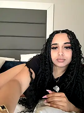 Snapshot of LilMisIndianx chatting on December 22, 2025, 11:07 am LilMisIndianx online show from December 22, 2025, 11:07 am