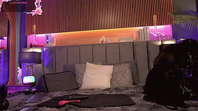 Snapshot of Angelina_Dior chatting on July 21, 2026, 4:20 pm Angelina Dior online show from July 21, 2026, 4:20 pm