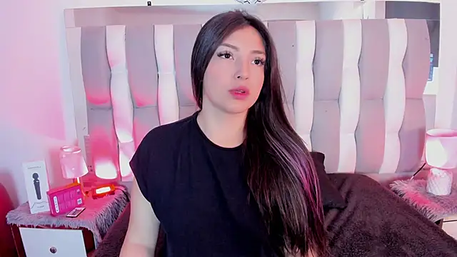 Snapshot of Adaara_Rey chatting on September 14, 2025, 6:29 pm Adaara Rey online show from September 14, 2025, 6:29 pm