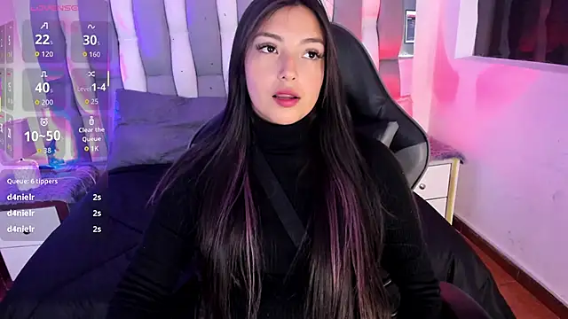 Snapshot of Adaara_Rey chatting on October 20, 2025, 7:47 pm Adaara Rey online show from October 20, 2025, 7:47 pm