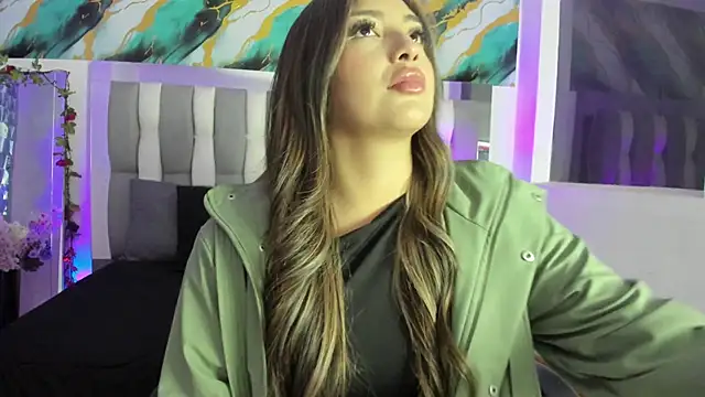 Snapshot of Adaara_Rey chatting on December 2, 2025, 10:16 pm Adaara Rey online show from December 2, 2025, 10:16 pm