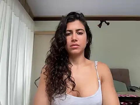 Snapshot of deusaludovica chatting on May 26, 2026, 6:04 pm deusaludovica online show from May 26, 2026, 6:04 pm