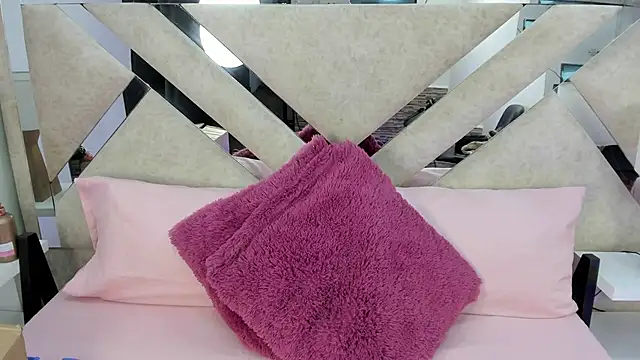 ximena vasquez8 online show from January 16, 2026, 3:10 am