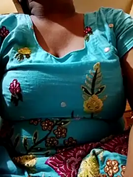 Cute Amiya online show from November 7, 2025, 6:08 pm