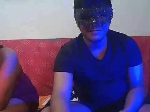 Snapshot of sexyrihana223 chatting on December 4, 2025, 7:33 pm sexyrihana223 online show from December 4, 2025, 7:33 pm