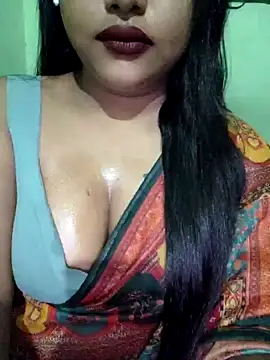 Snapshot of JIYA-04 chatting on October 19, 2025, 1:45 pm JIYA-04 online show from October 19, 2025, 1:45 pm