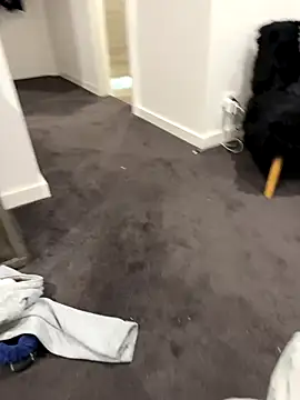 Reacher110565 online show from October 17, 2025, 9:34 am