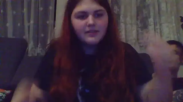 Snapshot of Engelundteufelchen23 chatting on December 14, 2025, 6:23 pm Engelundteufelchen23 online show from December 14, 2025, 6:23 pm