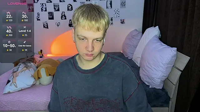 olivertasty online show from October 24, 2025, 1:40 pm