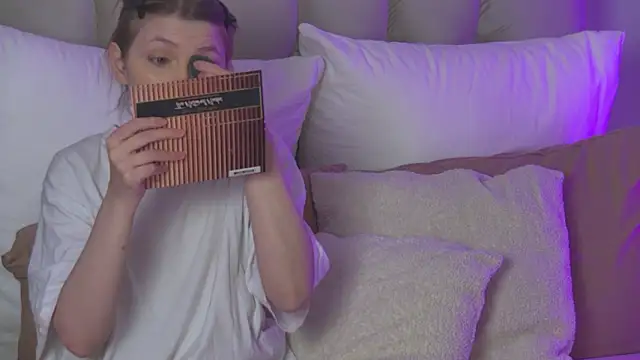 Snapshot of miamunn chatting on February 10, 2026, 6:56 pm miamunn online show from February 10, 2026, 6:56 pm