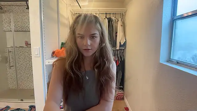 Snapshot of kykybaby4444 chatting on March 7, 2026, 5:10 pm kykybaby4444 online show from March 7, 2026, 5:10 pm