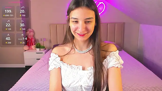 Carrie Roberts online show from November 27, 2025, 9:22 am