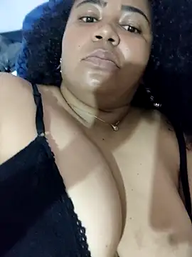 Snapshot of Rafaschuler chatting on December 16, 2025, 10:48 pm Rafaschuler online show from December 16, 2025, 10:48 pm