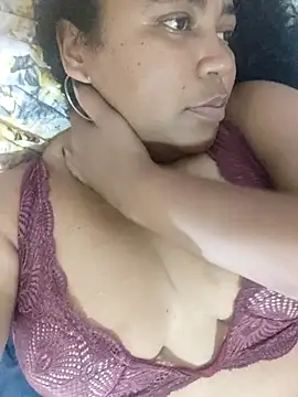 Snapshot of Rafaschuler chatting on February 18, 2026, 10:28 pm Rafaschuler online show from February 18, 2026, 10:28 pm