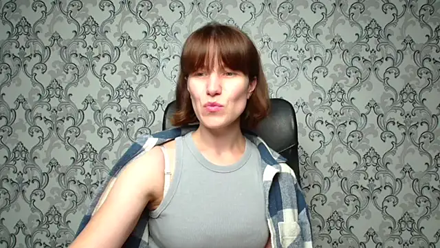 Snapshot of Kelly_Kisss chatting on September 27, 2025, 11:04 am Kelly Kisss online show from September 27, 2025, 11:04 am