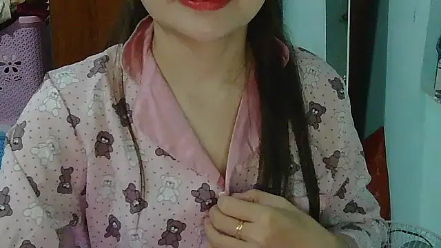 Uhem112 online show from October 29, 2025, 1:02 pm