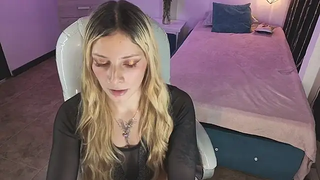 Snapshot of Jennaa_Cooper chatting on November 12, 2025, 9:47 pm Jennaa Cooper online show from November 12, 2025, 9:47 pm