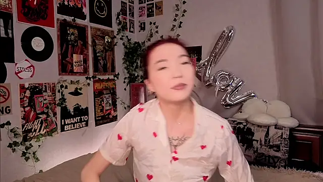 Snapshot of OdetteBiddy chatting on February 28, 2026, 8:10 pm OdetteBiddy online show from February 28, 2026, 8:10 pm