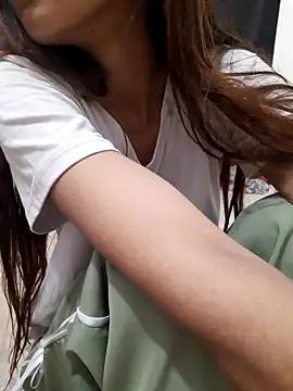 Snapshot of Mahira568 chatting on January 17, 2026, 4:43 pm Mahira568 online show from January 17, 2026, 4:43 pm