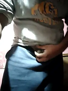 Teddybrocshow0011 online show from January 14, 2026, 9:48 am