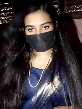 Snapshot of umairahaasan_1 chatting on October 31, 2025, 10:05 am umairahaasan 1 online show from October 31, 2025, 10:05 am