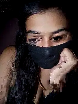 Snapshot of umairahaasan_1 chatting on November 1, 2025, 10:50 am umairahaasan 1 online show from November 1, 2025, 10:50 am