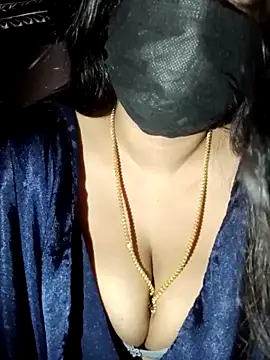 Snapshot of umairahaasan_1 chatting on November 11, 2025, 11:21 am umairahaasan 1 online show from November 11, 2025, 11:21 am